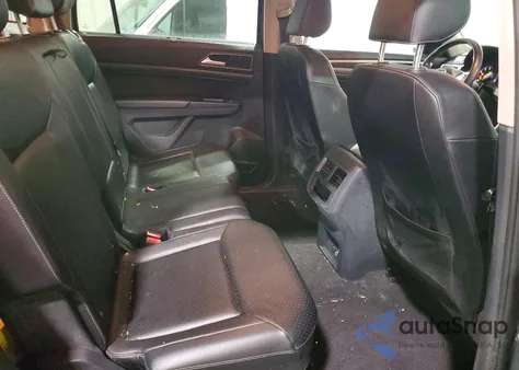 2018 Volkswagen Atlas Se z USA, uszkodzony, nr VIN 1V2LR2CAXJC588653